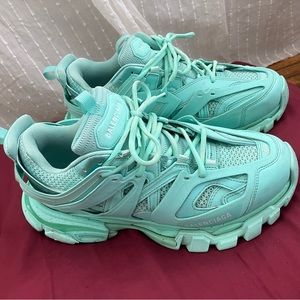 Balenciaga 44 Tracks